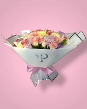 100 Rosas Dovela Con Roxanas, Mini Rosas y Lisianthus